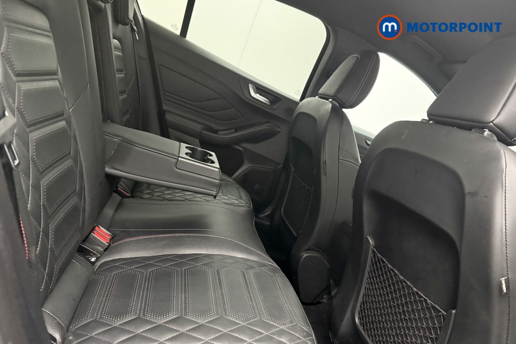 Ford Focus St-Line Vignale Automatic Diesel Hatchback - Stock Number (1611218) - 20th supplementary image