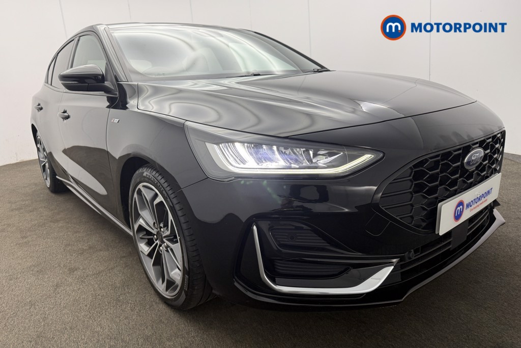 Ford Focus St-Line Vignale Automatic Diesel Hatchback - Stock Number (1611218) - 25th supplementary image