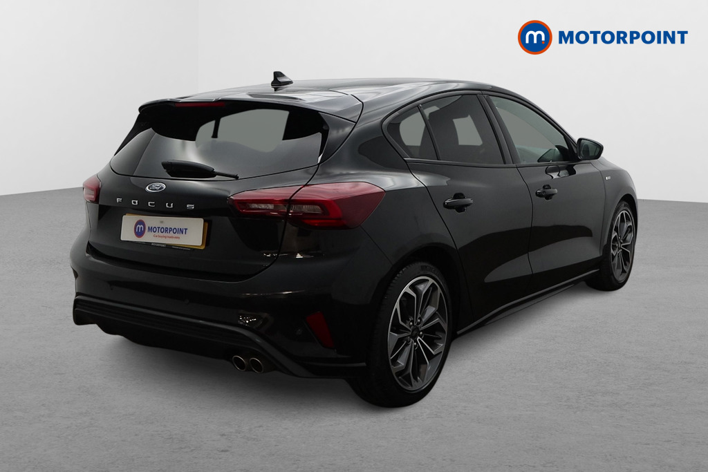 Ford Focus St-Line Vignale Automatic Diesel Hatchback - Stock Number (1611218) - Drivers side rear corner