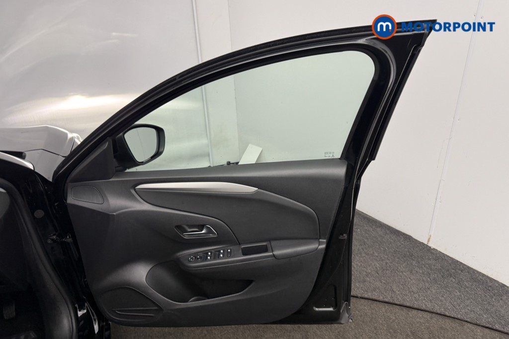 Vauxhall Corsa Se Edition Manual Petrol Hatchback - Stock Number (1611285) - 16th supplementary image