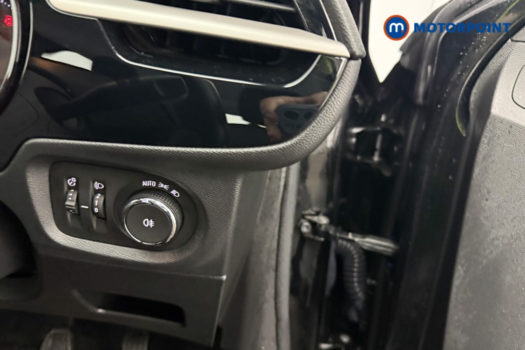 Vauxhall Corsa Se Edition Manual Petrol Hatchback - Stock Number (1611285) - 18th supplementary image