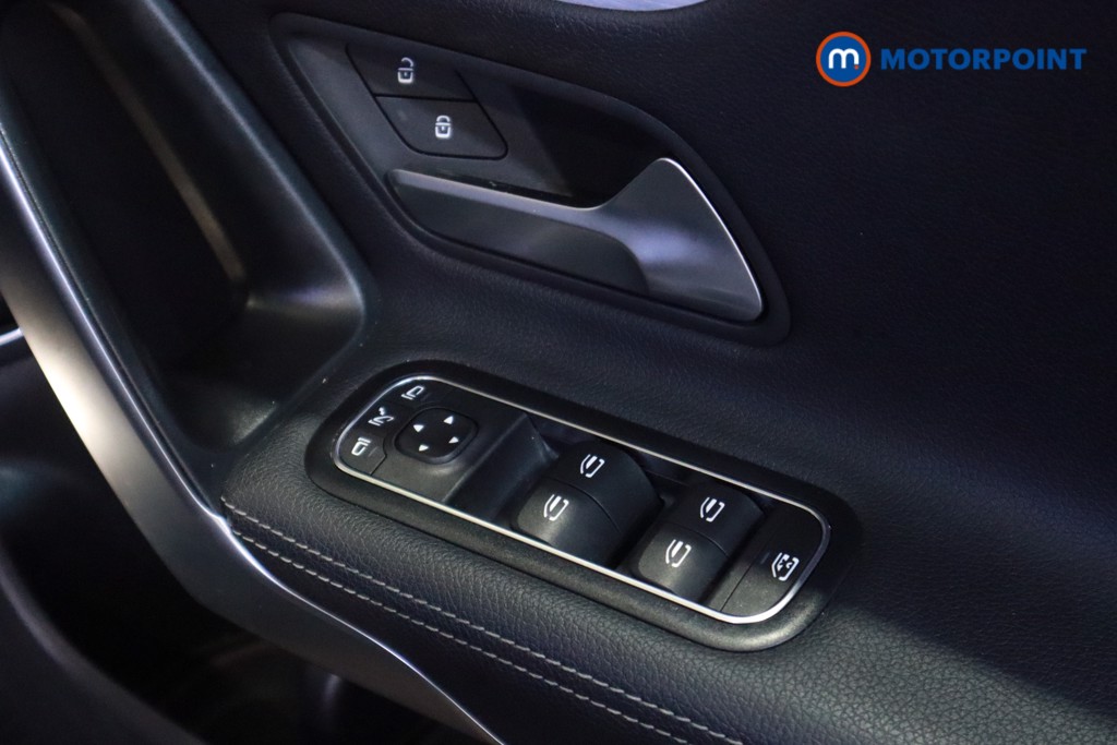 Mercedes-Benz CLA Amg Line Automatic Petrol Coupe - Stock Number (1611428) - 13th supplementary image