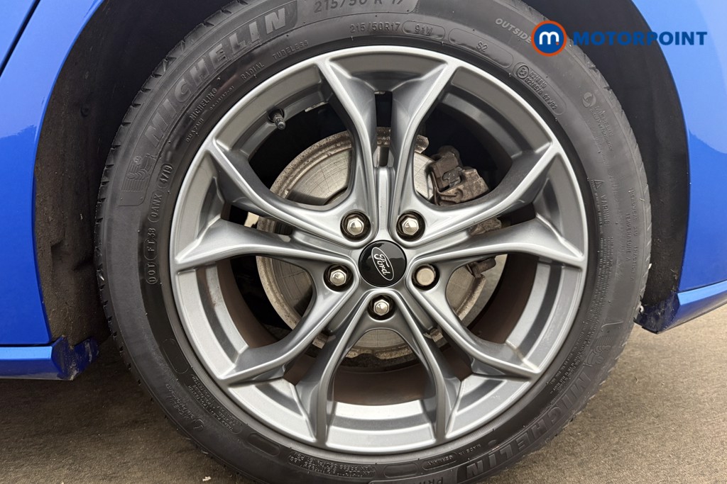 Ford Focus St-Line Manual Petrol Hatchback - Stock Number (1611552) - 11th supplementary image