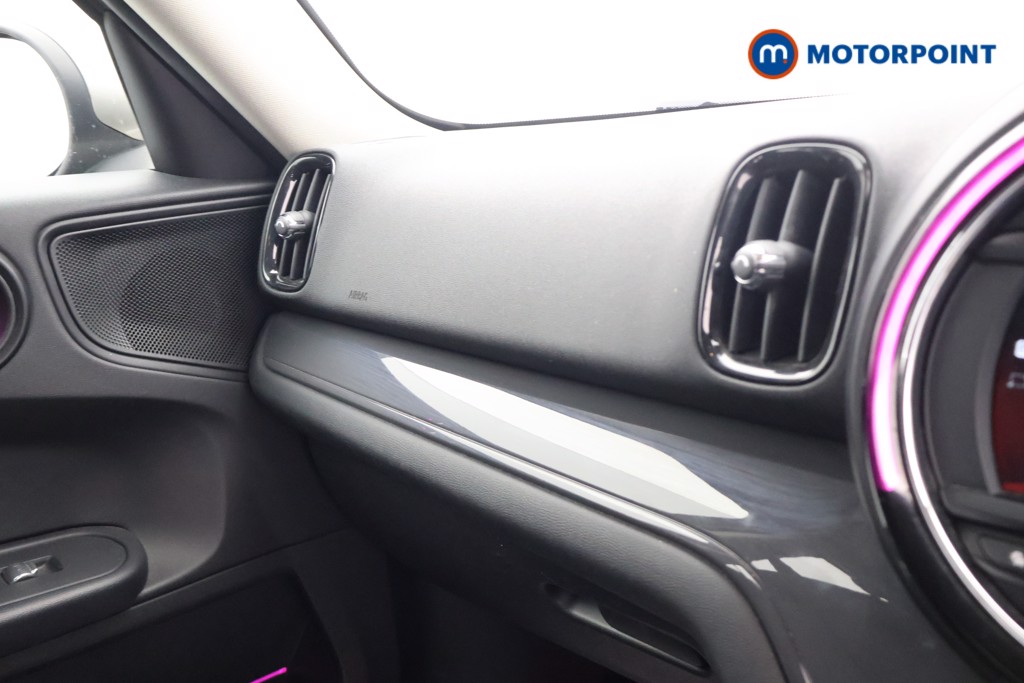 Mini Countryman Cooper Classic Manual Petrol SUV - Stock Number (1611868) - 11th supplementary image