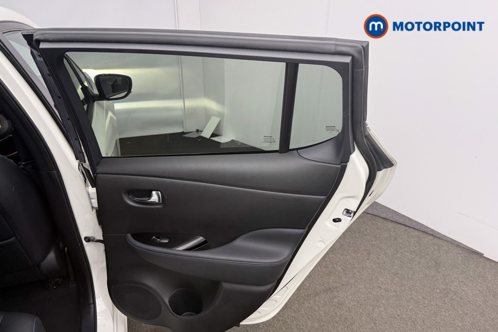Nissan Leaf E-Plus Tekna Automatic Electric Hatchback - Stock Number (1612051) - 16th supplementary image
