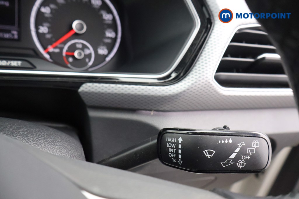Volkswagen T-Cross Active Manual Petrol SUV - Stock Number (1612117) - 6th supplementary image