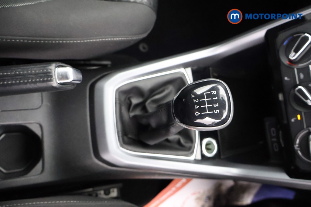 Volkswagen T-Cross Active Manual Petrol SUV - Stock Number (1612117) - 9th supplementary image