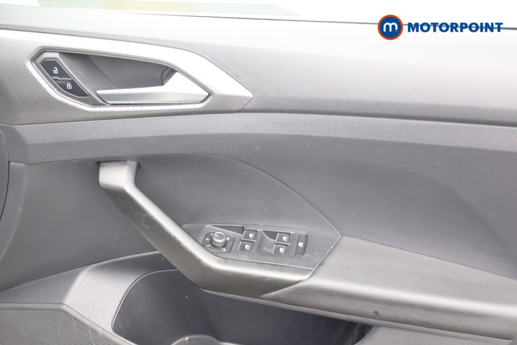 Volkswagen T-Cross Active Manual Petrol SUV - Stock Number (1612117) - 12th supplementary image