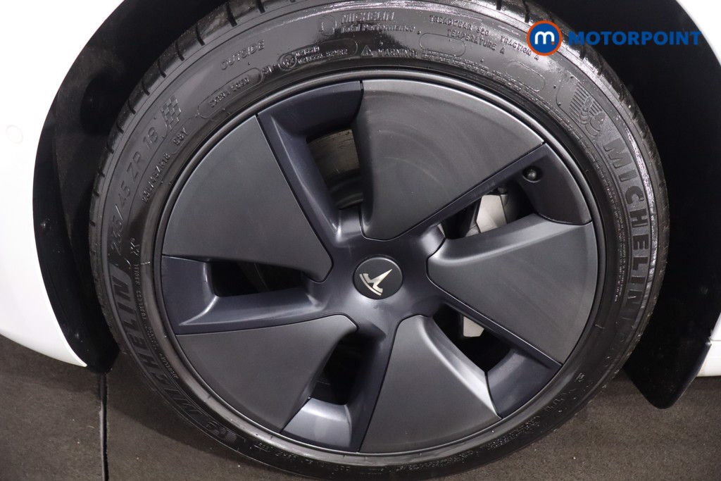 Tesla Model 3 Standard Plus Automatic Electric Saloon - Stock Number (1612142) - 11th supplementary image