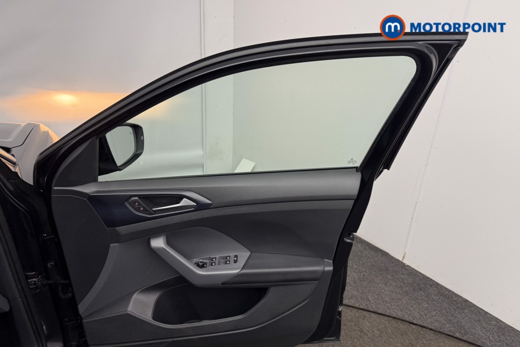 Volkswagen T-Cross United Manual Petrol SUV - Stock Number (1612370) - 16th supplementary image