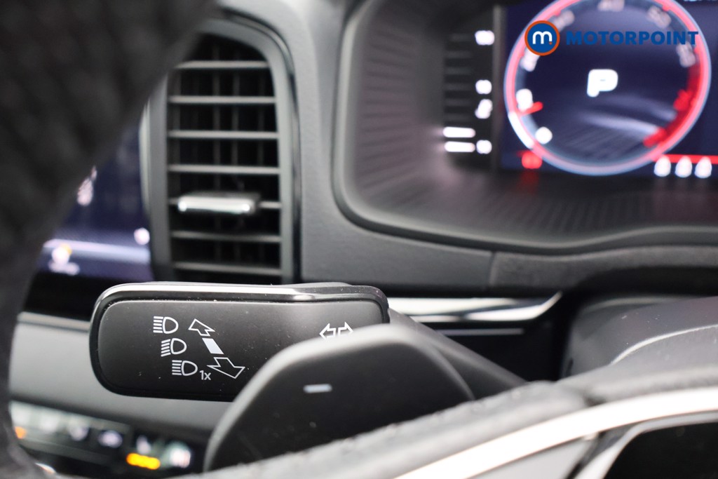 Skoda Karoq Sportline Edition Automatic Petrol SUV - Stock Number (1612817) - 5th supplementary image