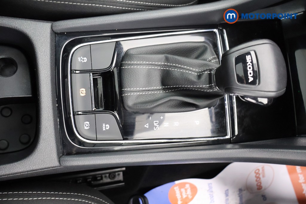 Skoda Karoq Sportline Edition Automatic Petrol SUV - Stock Number (1612817) - 10th supplementary image