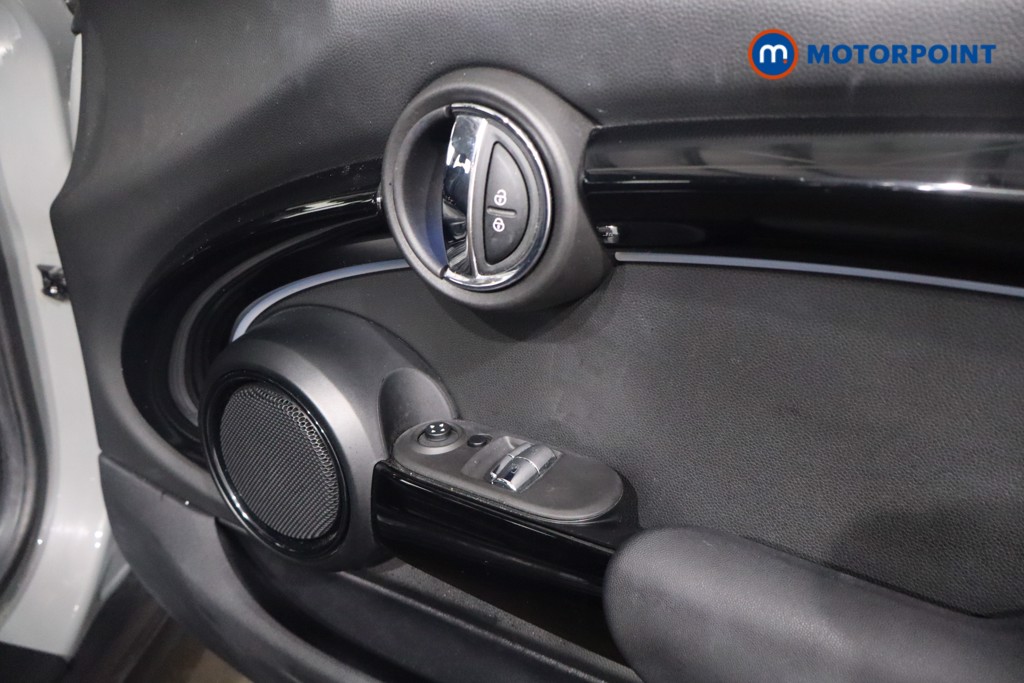 Mini Hatchback Cooper Classic Automatic Petrol Hatchback - Stock Number (1613139) - 25th supplementary image