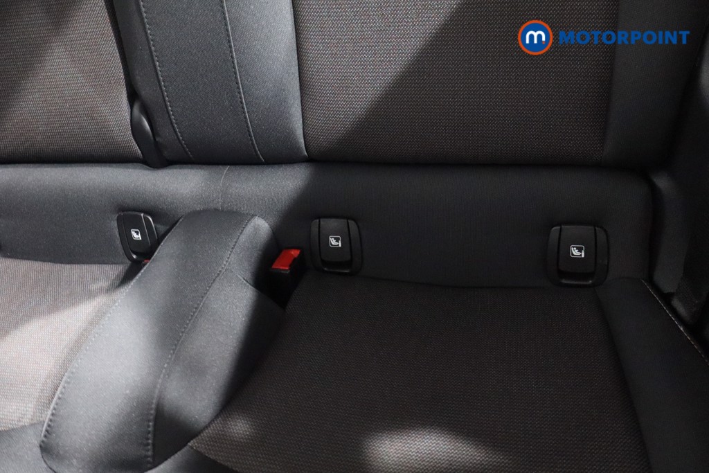 Mini Hatchback Cooper Classic Automatic Petrol Hatchback - Stock Number (1613139) - 26th supplementary image