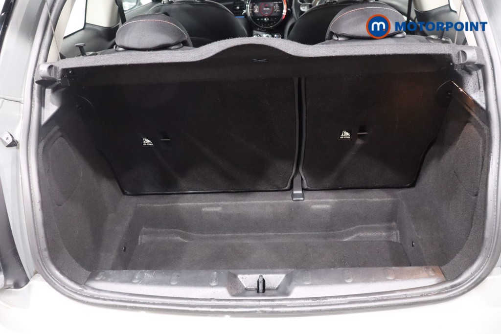 Mini Hatchback Cooper Classic Automatic Petrol Hatchback - Stock Number (1613139) - 39th supplementary image