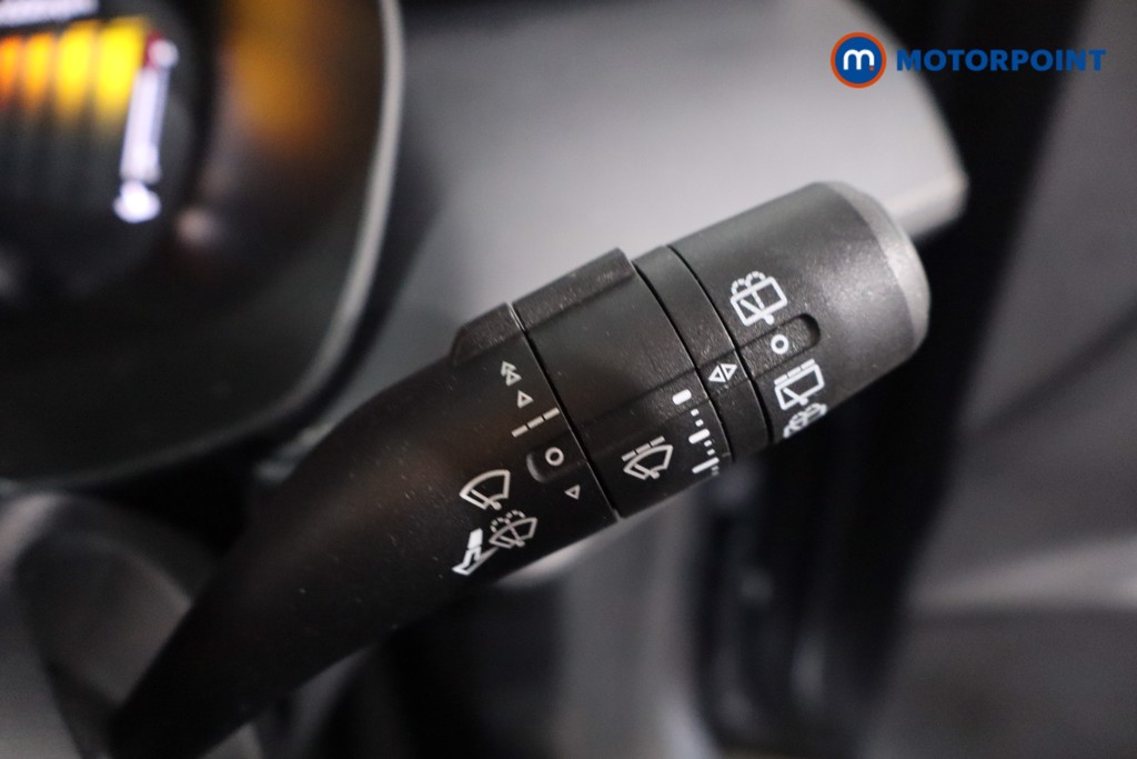 Mg Motor Uk ZS Trophy Automatic Petrol-Electric Hybrid SUV - Stock Number (1613143) - 15th supplementary image