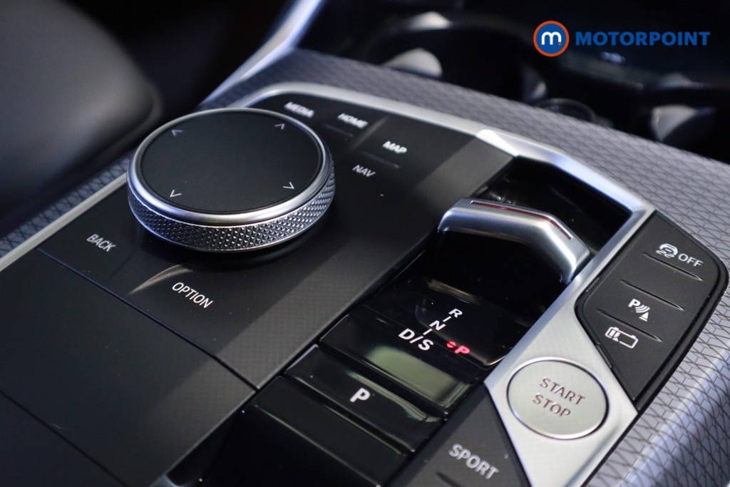 BMW 3 Series M Sport Automatic Petrol Plug-In Hybrid Saloon - Stock Number (1613177) - 5th supplementary image