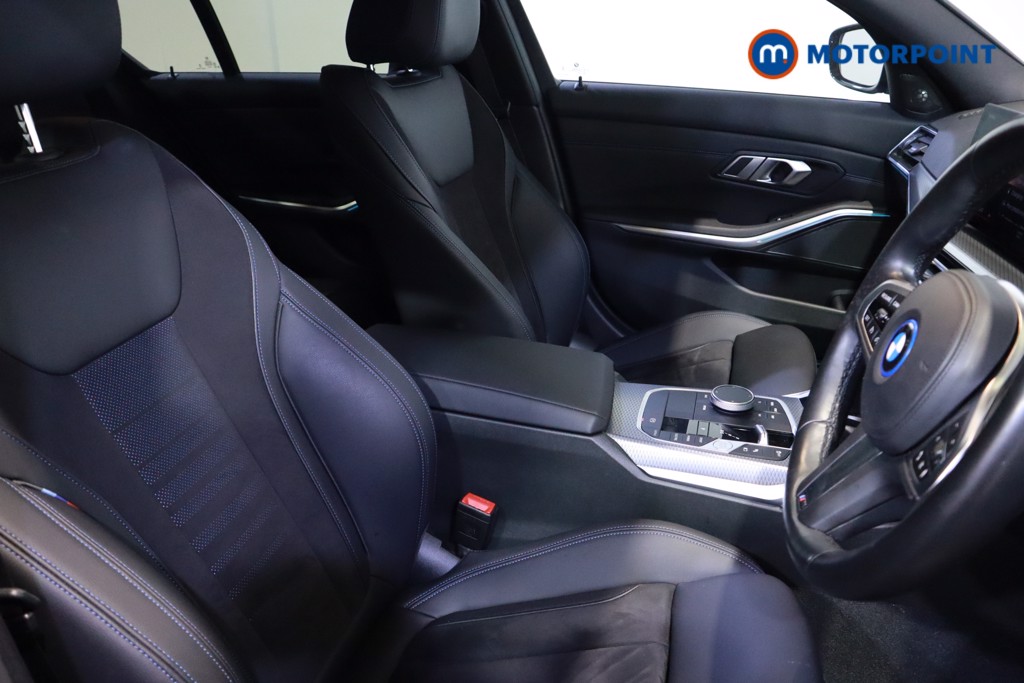 BMW 3 Series M Sport Automatic Petrol Plug-In Hybrid Saloon - Stock Number (1613177) - 6th supplementary image