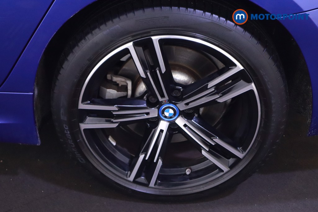 BMW 3 Series M Sport Automatic Petrol Plug-In Hybrid Saloon - Stock Number (1613177) - 9th supplementary image