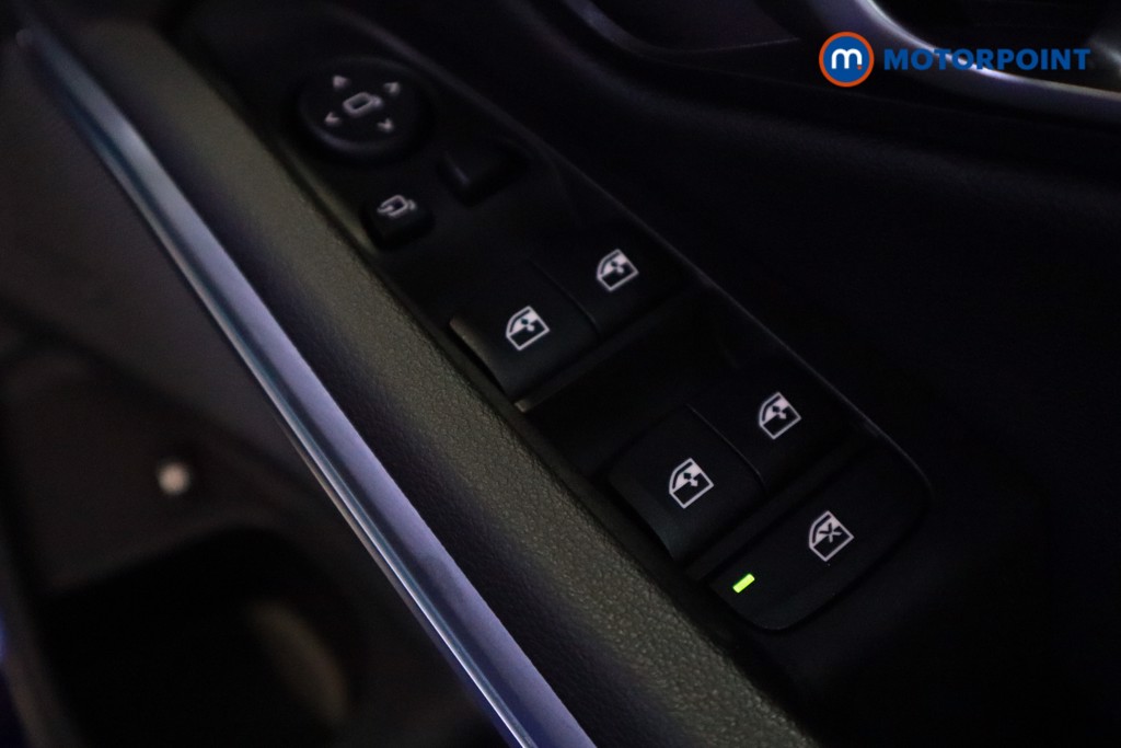 BMW 3 Series M Sport Automatic Petrol Plug-In Hybrid Saloon - Stock Number (1613177) - 14th supplementary image