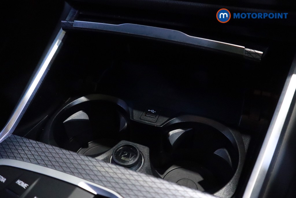 BMW 3 Series M Sport Automatic Petrol Plug-In Hybrid Saloon - Stock Number (1613177) - 22nd supplementary image