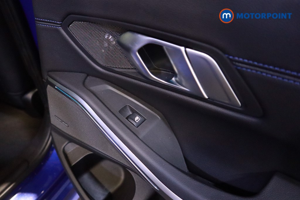 BMW 3 Series M Sport Automatic Petrol Plug-In Hybrid Saloon - Stock Number (1613177) - 28th supplementary image