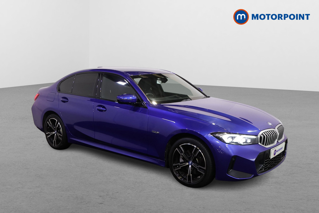 BMW 3 Series M Sport Automatic Petrol Plug-In Hybrid Saloon - Stock Number (1613177) - Drivers side front corner