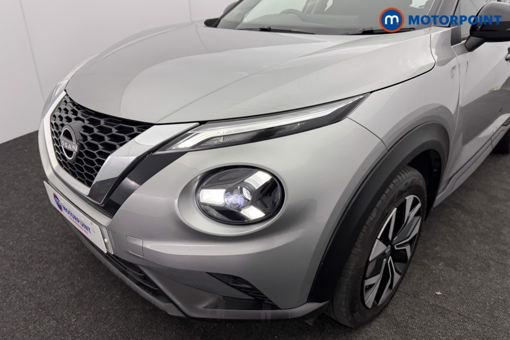 Nissan Juke Acenta Premium Manual Petrol SUV - Stock Number (1613400) - 20th supplementary image