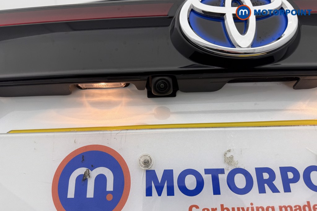 Toyota Yaris Cross Excel Automatic Petrol-Electric Hybrid Estate - Stock Number (1613441) - 22nd supplementary image