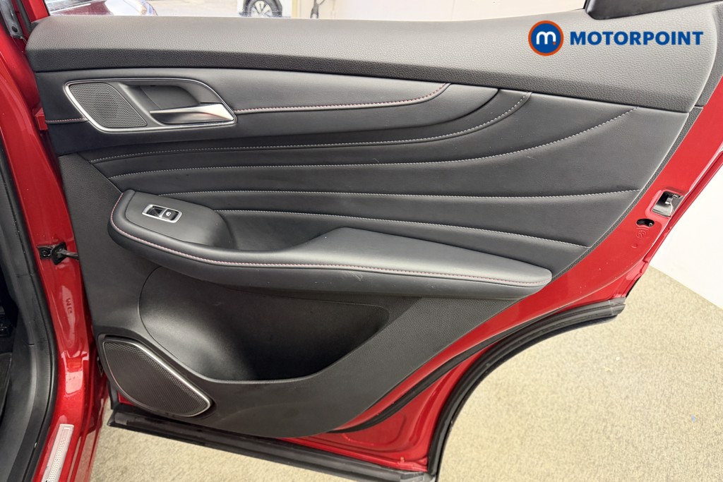 Mg Motor Uk HS Exclusive Automatic Petrol SUV - Stock Number (1614135) - 32nd supplementary image