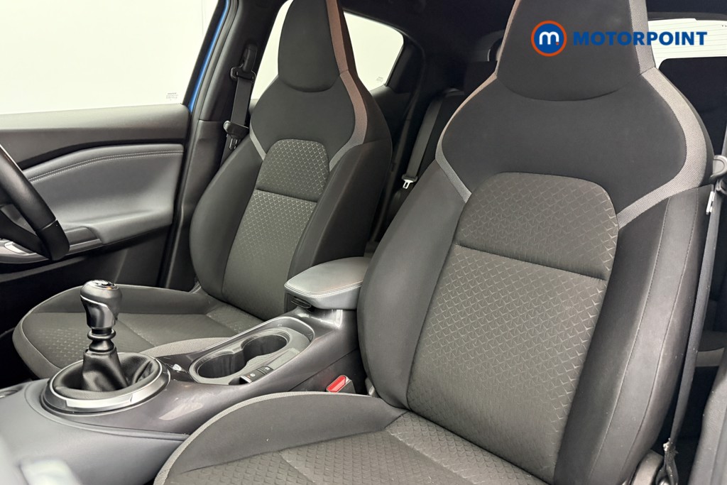 Nissan Juke N-Connecta Manual Petrol SUV - Stock Number (1581095) - 3rd supplementary image