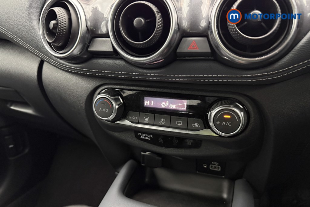 Nissan Juke N-Connecta Manual Petrol SUV - Stock Number (1581095) - 13th supplementary image