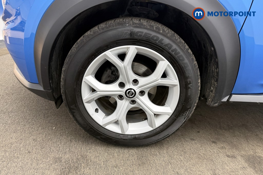 Nissan Juke N-Connecta Manual Petrol SUV - Stock Number (1581095) - 26th supplementary image