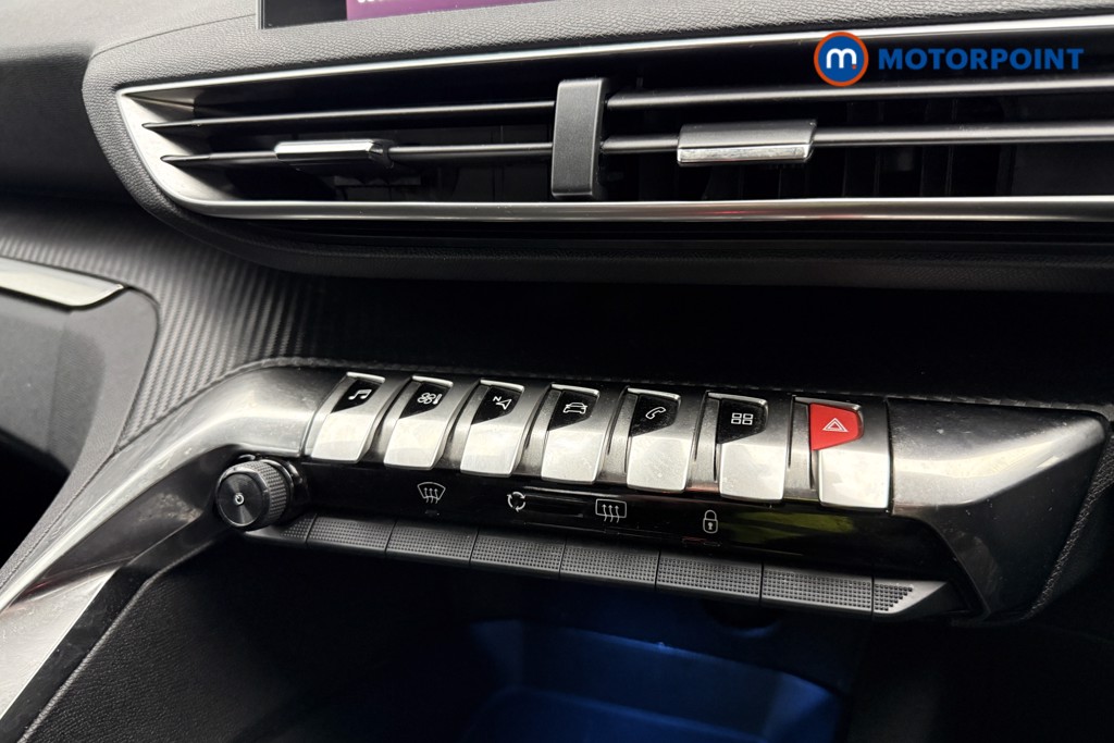 Peugeot 3008 Active Manual Diesel SUV - Stock Number (1587684) - 11th supplementary image