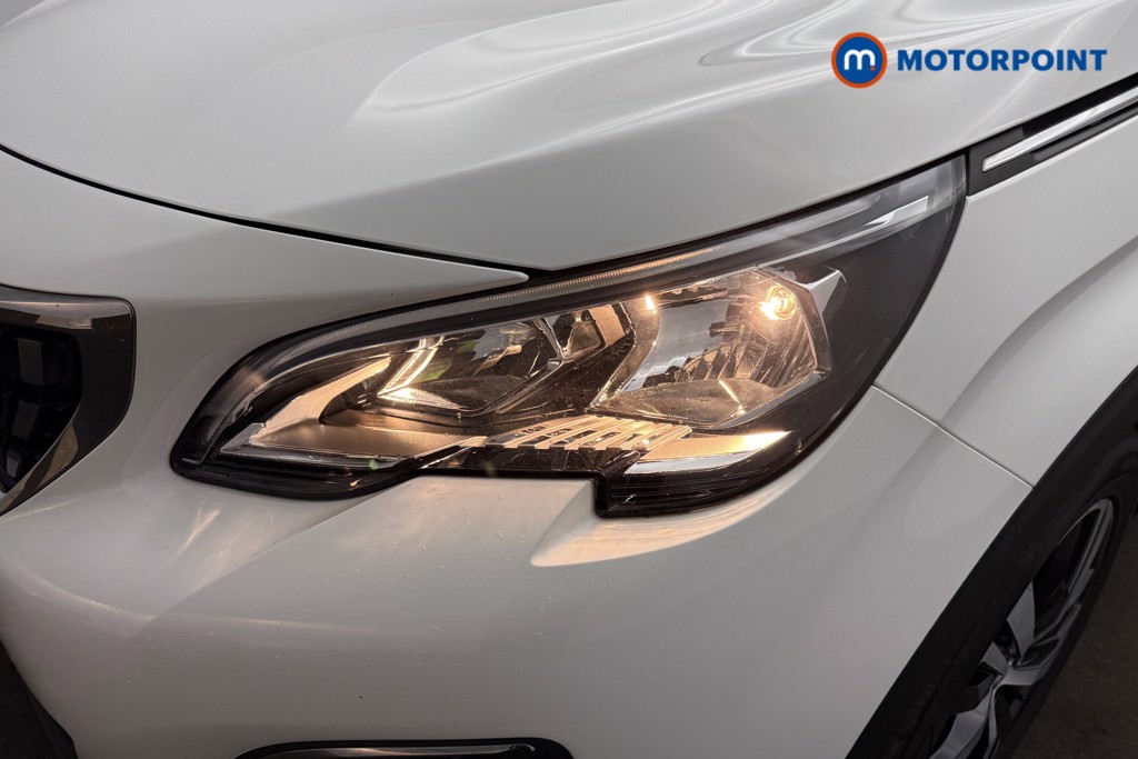 Peugeot 3008 Active Manual Diesel SUV - Stock Number (1587684) - 17th supplementary image