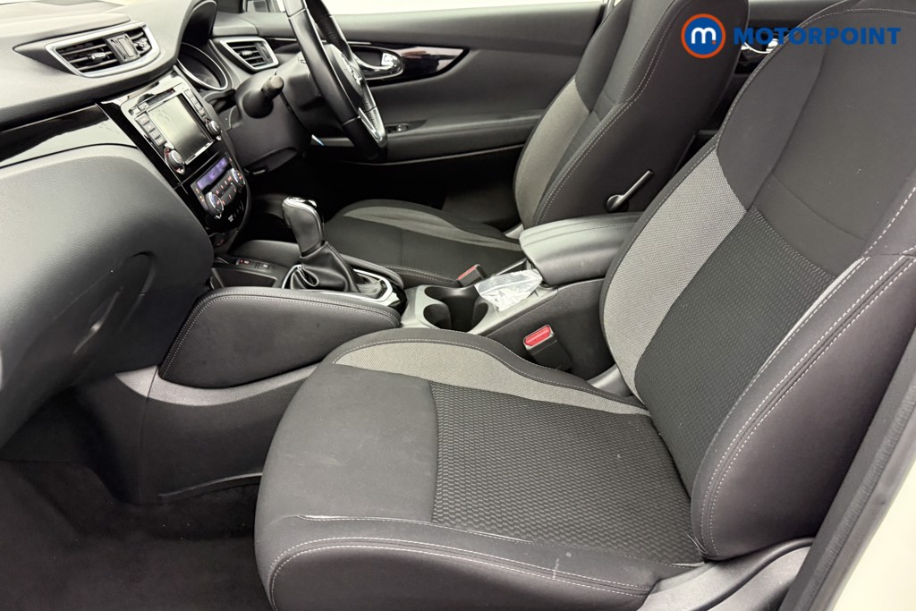 Nissan Qashqai Acenta Premium Automatic Diesel SUV - Stock Number (1597681) - 22nd supplementary image