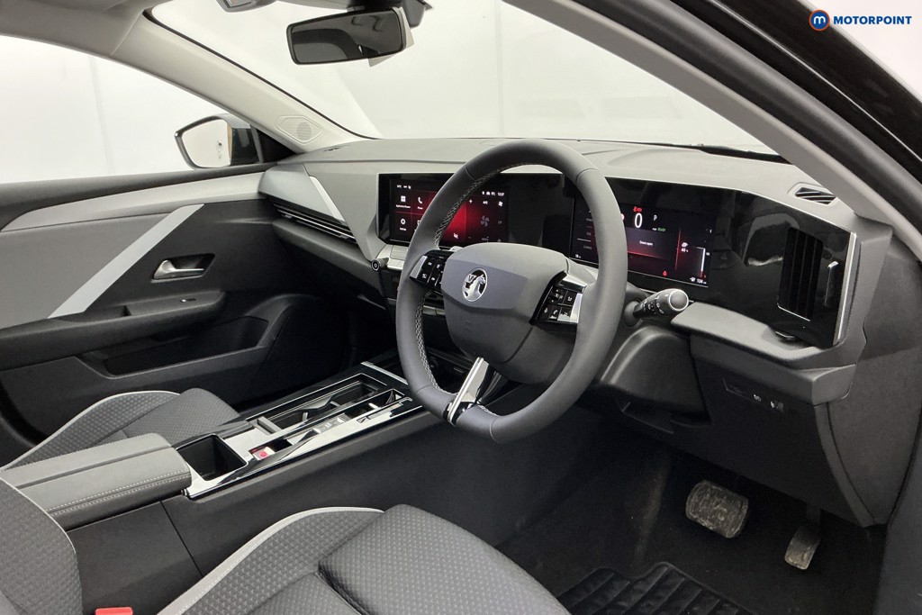 Vauxhall Astra Griffin Automatic Electric Hatchback - Stock Number (1598622) - 9th supplementary image