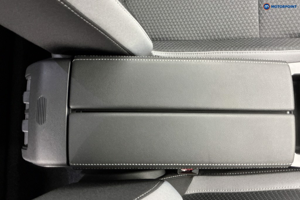 Vauxhall Astra Griffin Automatic Electric Hatchback - Stock Number (1598622) - 17th supplementary image