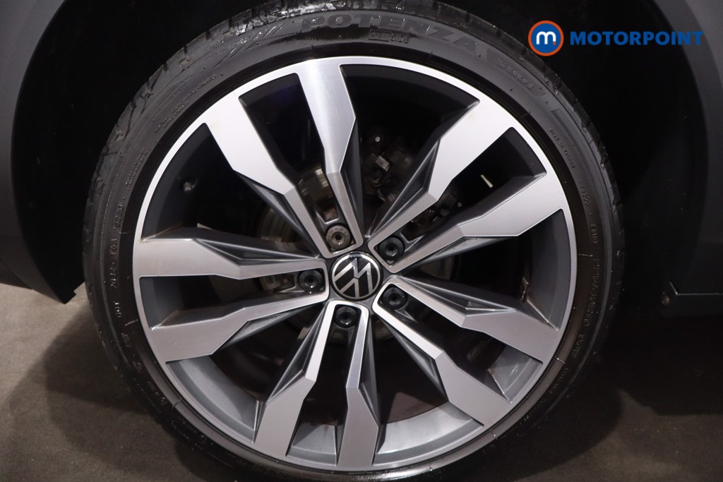 Volkswagen T-Roc R-Line Manual Diesel SUV - Stock Number (1600168) - 9th supplementary image