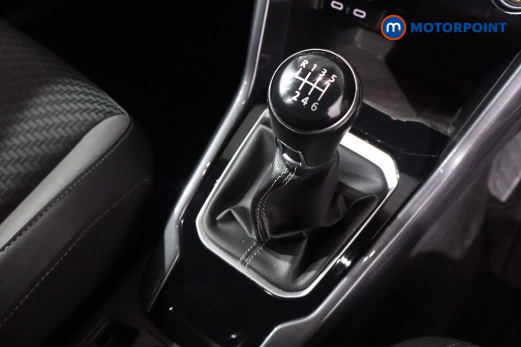 Volkswagen T-Roc R-Line Manual Diesel SUV - Stock Number (1600168) - 21st supplementary image