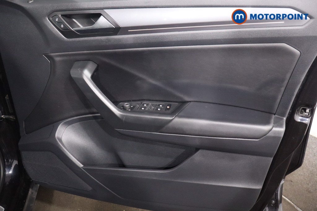 Volkswagen T-Roc R-Line Manual Diesel SUV - Stock Number (1600168) - 28th supplementary image