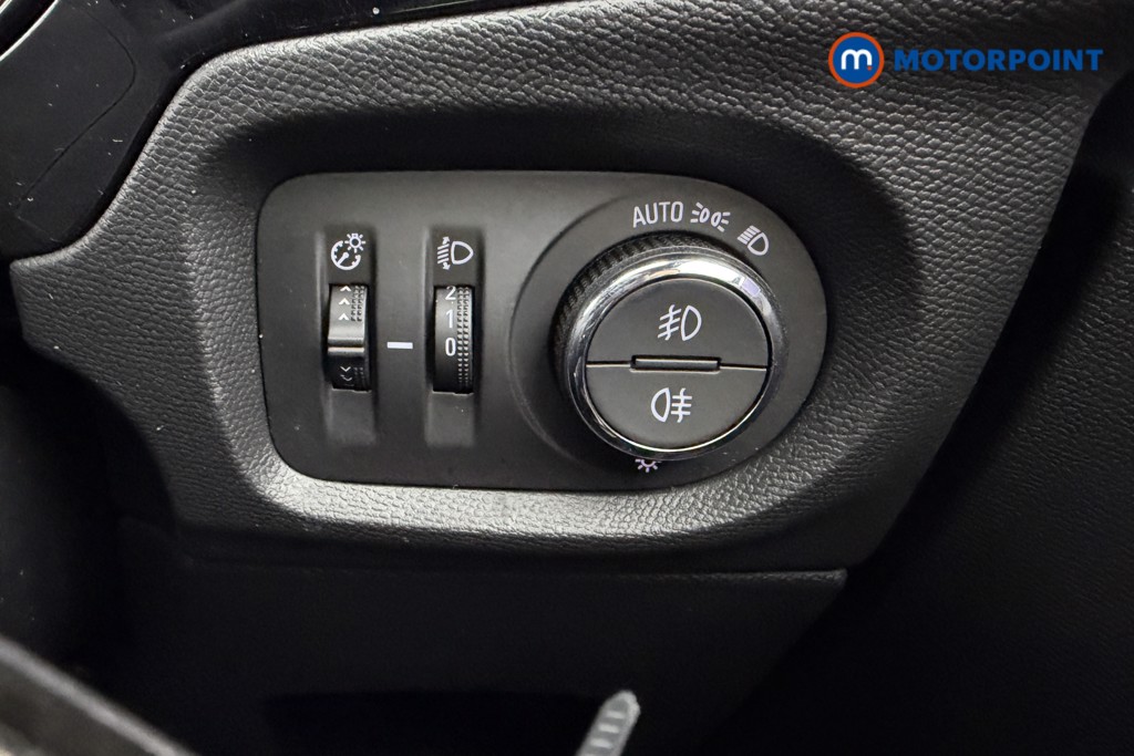 Vauxhall Corsa GS Manual Petrol Hatchback - Stock Number (1600830) - 7th supplementary image