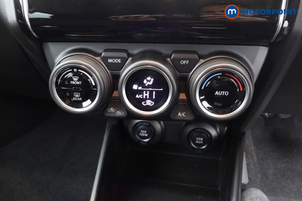 Suzuki Swift SZ5 Automatic Petrol Hatchback - Stock Number (1601086) - 7th supplementary image