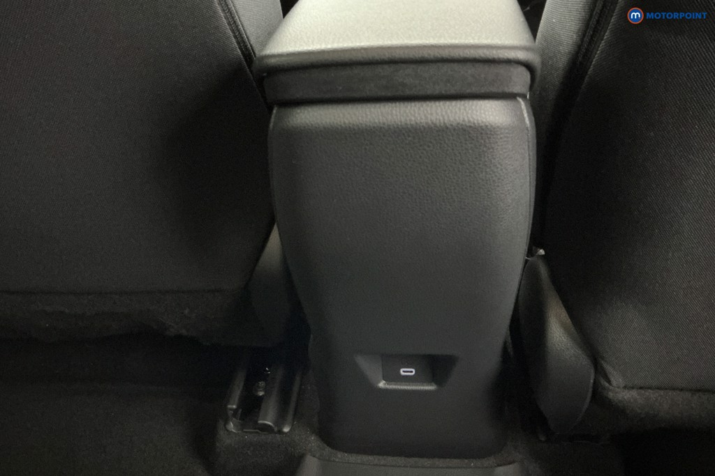 Toyota C-Hr Design Automatic Petrol Plug-In Hybrid SUV - Stock Number (1603130) - 15th supplementary image