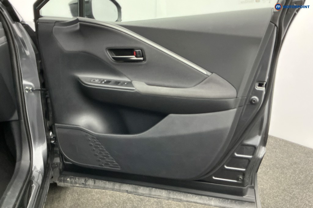 Toyota C-Hr Design Automatic Petrol Plug-In Hybrid SUV - Stock Number (1603130) - 25th supplementary image