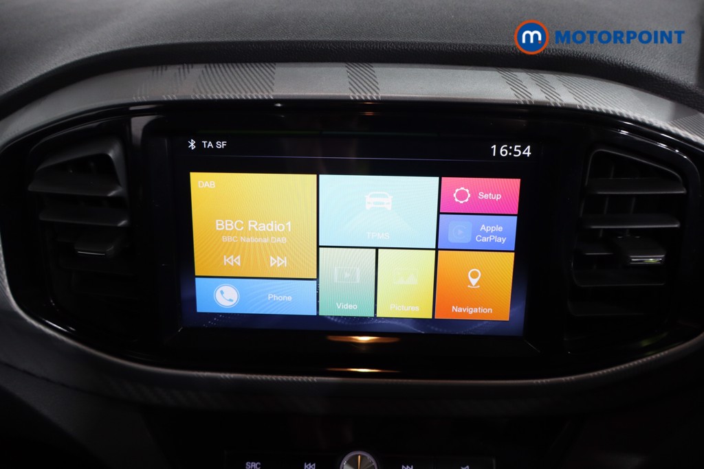 Mg Motor Uk MG3 Exclusive Manual Petrol Hatchback - Stock Number (1603593) - 4th supplementary image