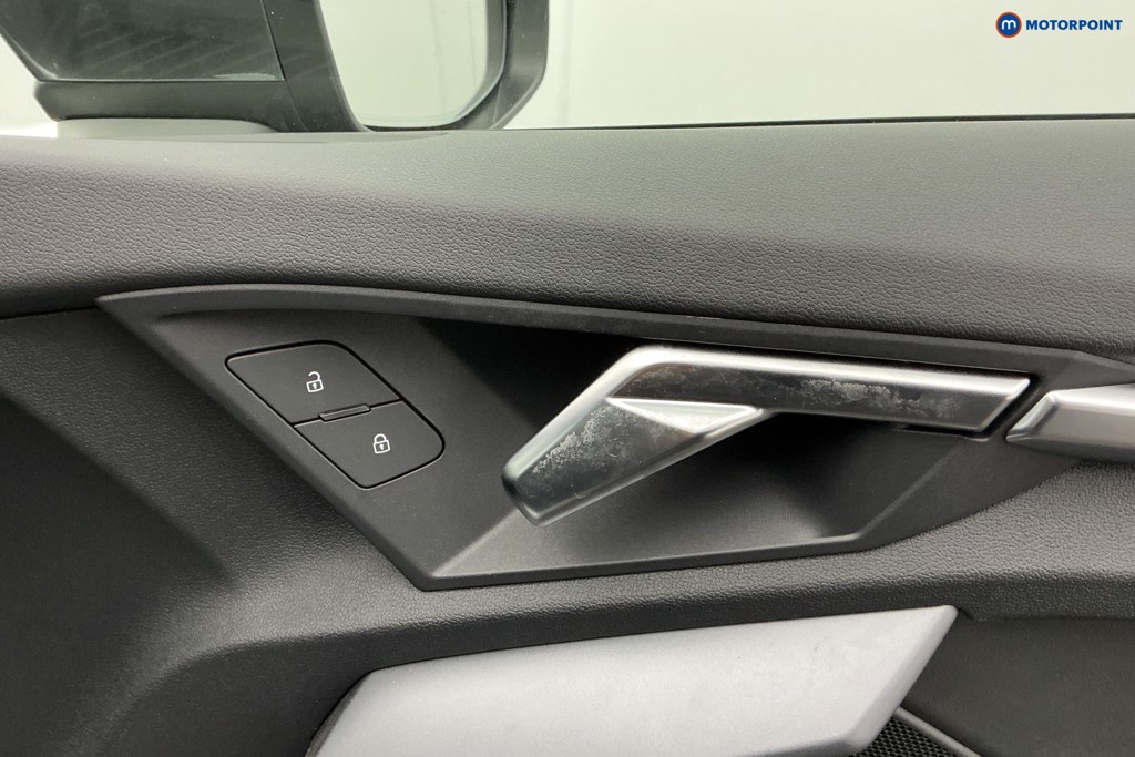 Audi A3 S Line Manual Petrol Hatchback - Stock Number (1604016) - 28th supplementary image