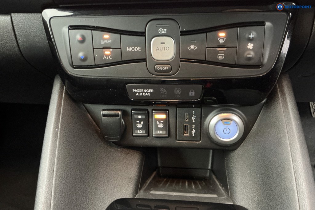 Nissan Leaf Tekna Automatic Electric Hatchback - Stock Number (1604155) - 22nd supplementary image