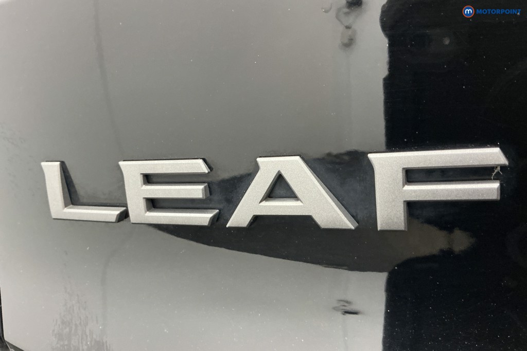 Nissan Leaf Tekna Automatic Electric Hatchback - Stock Number (1604155) - 36th supplementary image