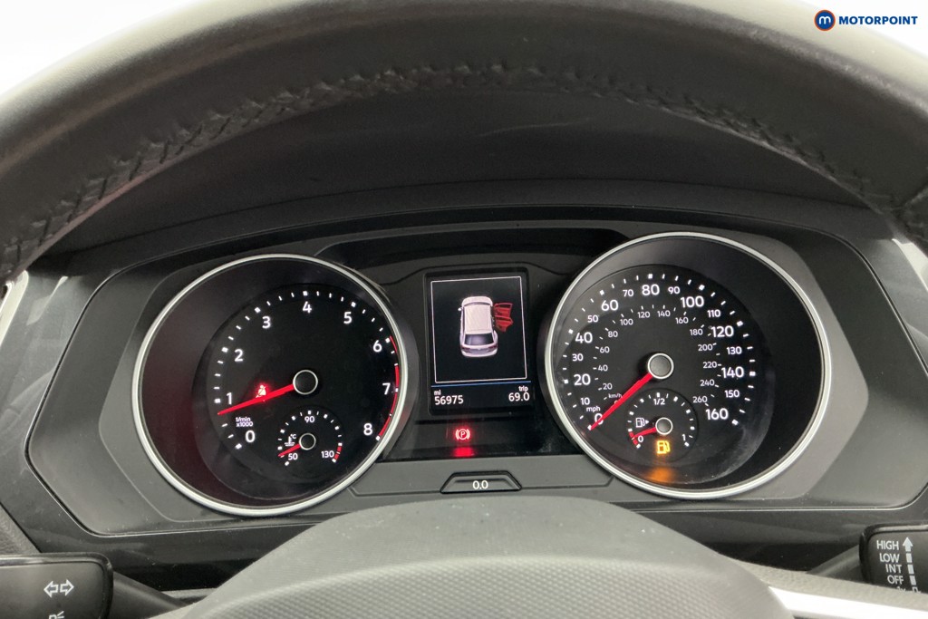 Volkswagen Tiguan Life Manual Petrol SUV - Stock Number (1604879) - 11th supplementary image
